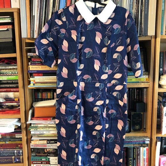 Collectif Vintage UK 14/US 10 Pencil Dress Blue with Leaves - Picture 1 of 4